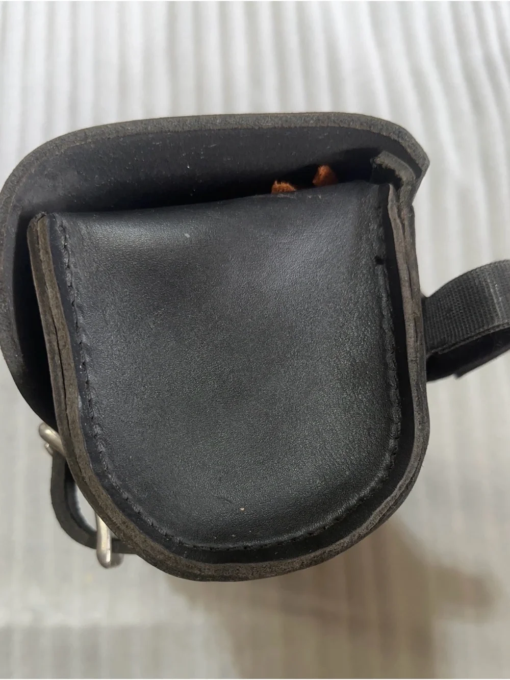 Black Leather Motorcycle Bag with Velcro w/ Buckle, and Handlebar  Straps
